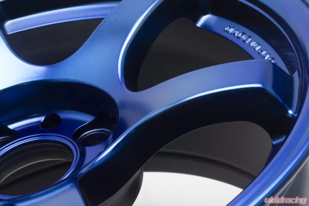 Gram Lights 57DR 18X10.5+22 5-114.3 Spatta Blue Wheel