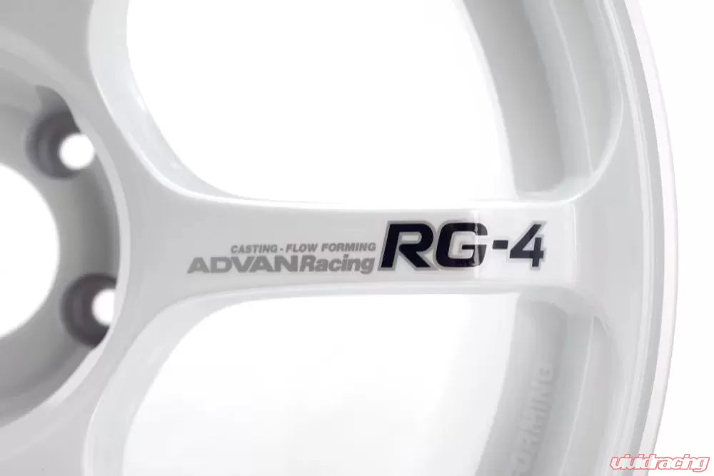Advan RG-4 18X9.5+38 5-120 Racing White Metallic & Ring Wheel