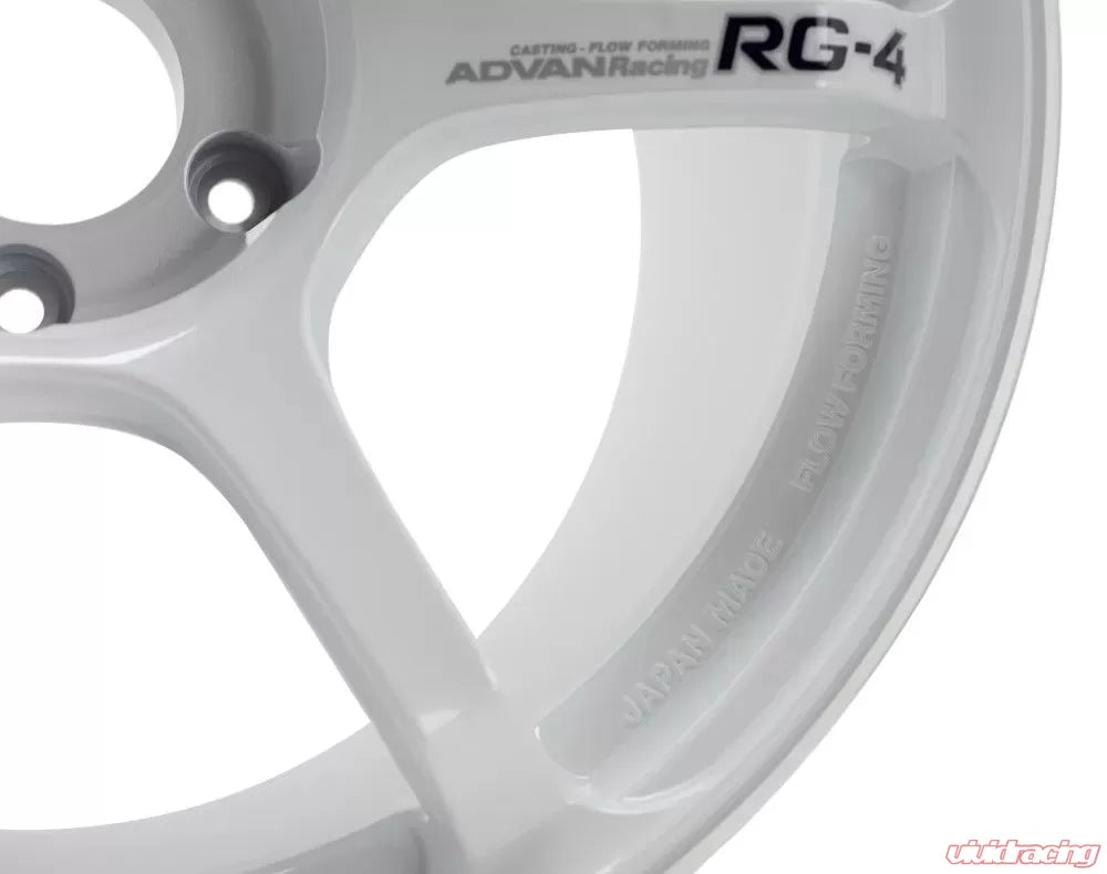 Advan RG-4 18X9.5+38 5-120 Racing White Metallic & Ring Wheel