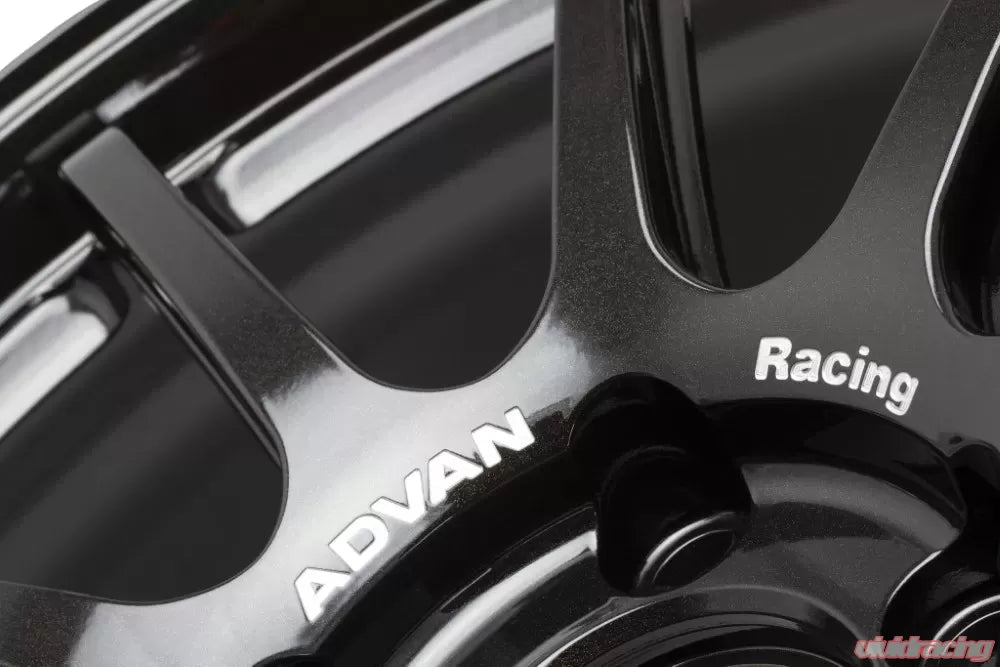 Advan RS-DF Progressive 18X11.0+15 5-114.3 Racing Titanium Black Wheel