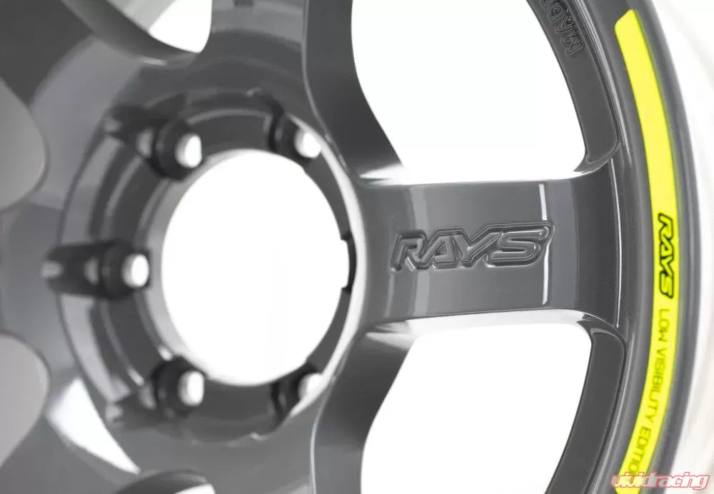 Gram Lights 57DR-X 2122 Limited 18X9.0+0 6-139.7 Arms Gray Wheel