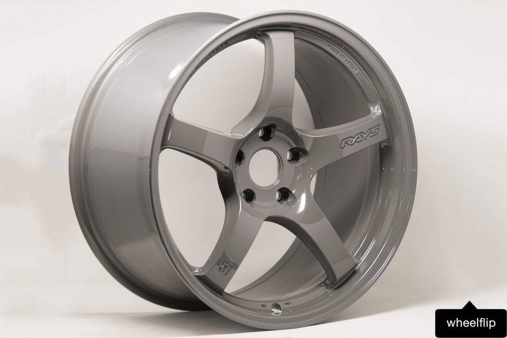 Gram Lights 57CR 18X9.5+12 5-114.3 Glossy Gray Wheel