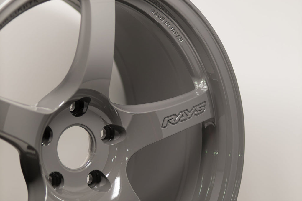 Gram Lights 57CR 18X9.5+12 5-114.3 Glossy Gray Wheel