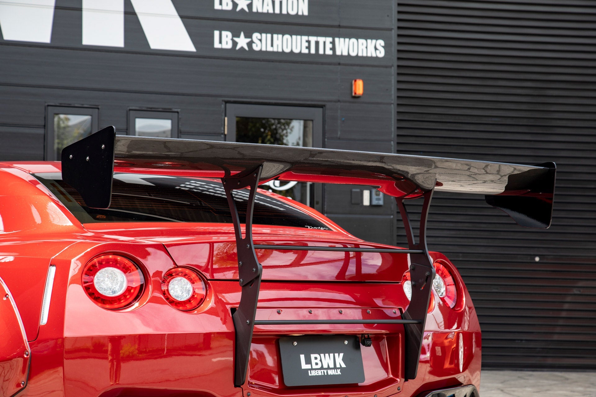 LB-WORKS NISSAN GT-R R35 Type 2 Wide Body Kit