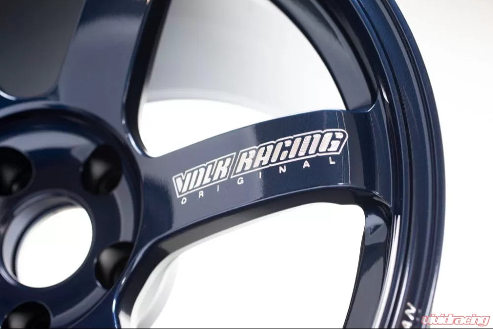 Volk Racing TE37 Saga 18X10.5+15 5-114.3 Mag Blue Wheel