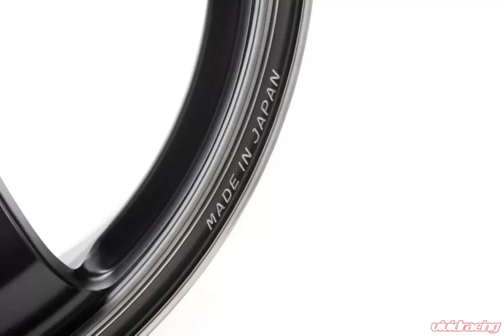 Volk Racing TE37 Saga SL M-Spec 18X10.5+15 5-114.3 Pressed Black Wheel