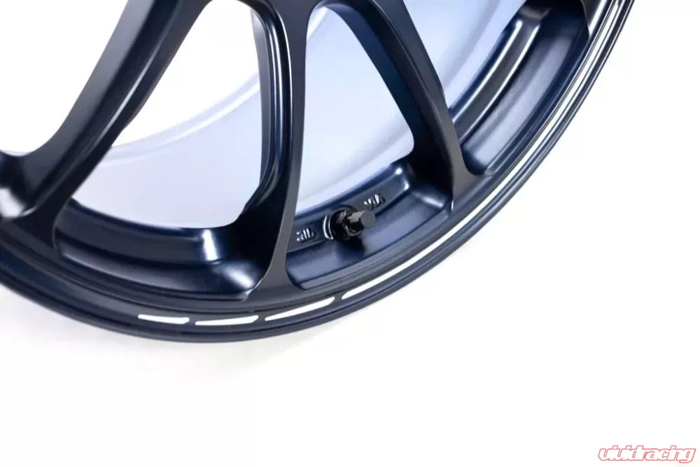 Volk Racing ZE40 Time Attack III 18X10.5+14 5-114.3 Metallic Blue/Matte Black Clear Wheel