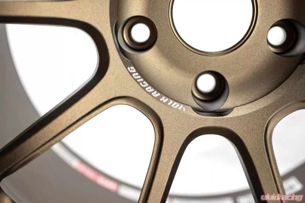 Volk Racing ZE40 18X11.0+15 5-114.3 Bronze Wheel