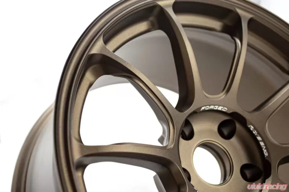 Volk Racing ZE40 18X11.0+15 5-114.3 Bronze Wheel