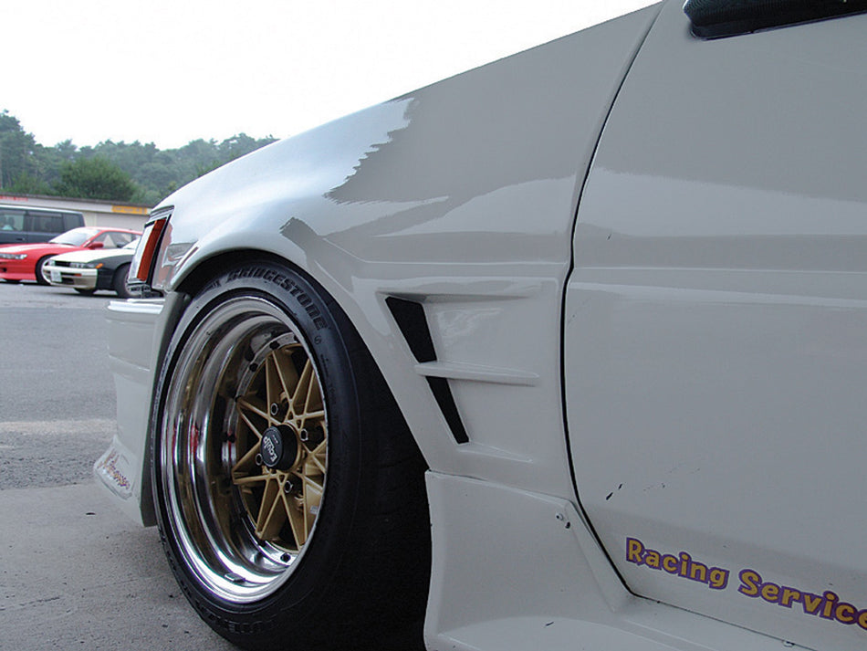 Origin Lab AE86 Levin 40mm Type 2 Front Fenders
