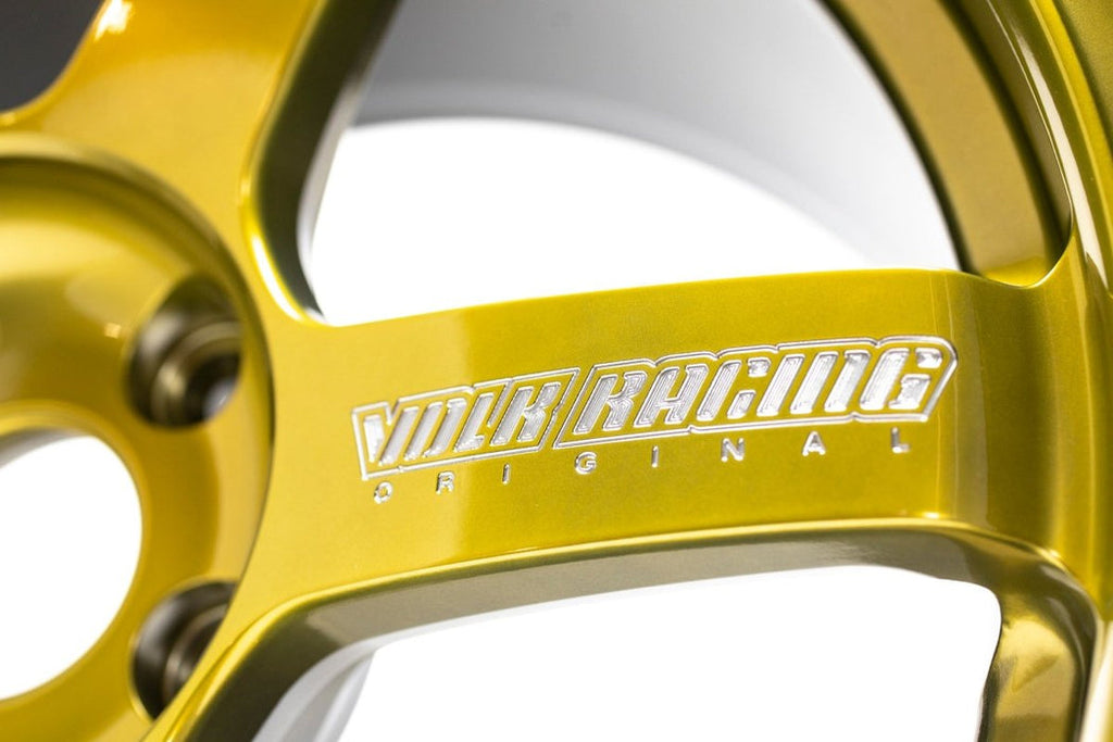Volk Racing TE37 Saga S-Plus 18X9.5+38 5-114.3 Hyper Gold Wheel